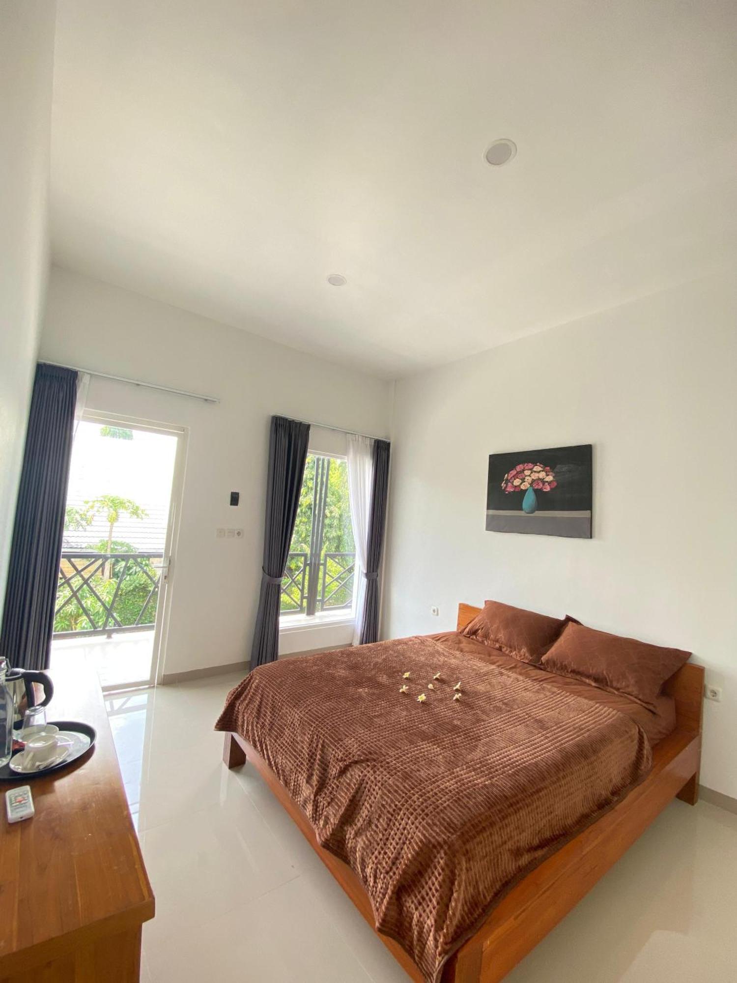 Zavana Rooms & Restaurant Tanjungkarang Exteriér fotografie