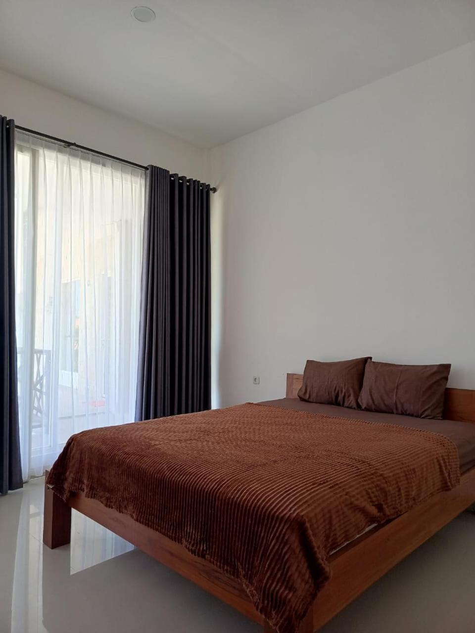 Zavana Rooms & Restaurant Tanjungkarang Exteriér fotografie