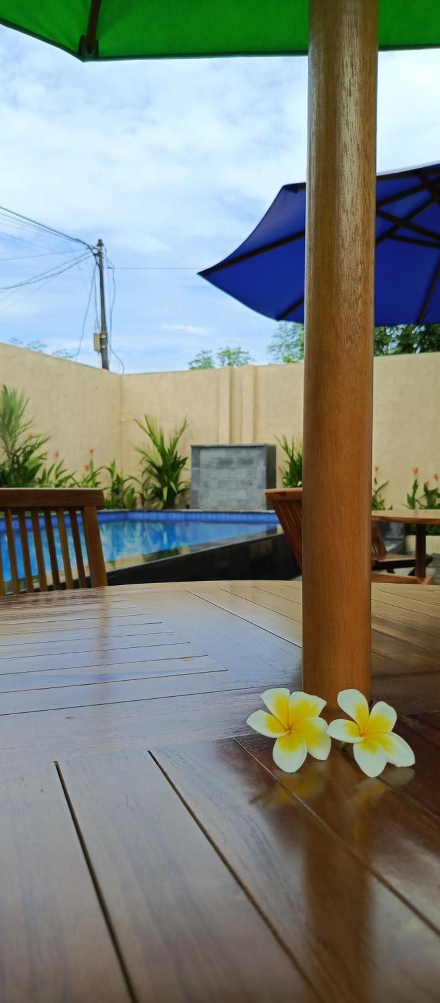Zavana Rooms & Restaurant Tanjungkarang Exteriér fotografie