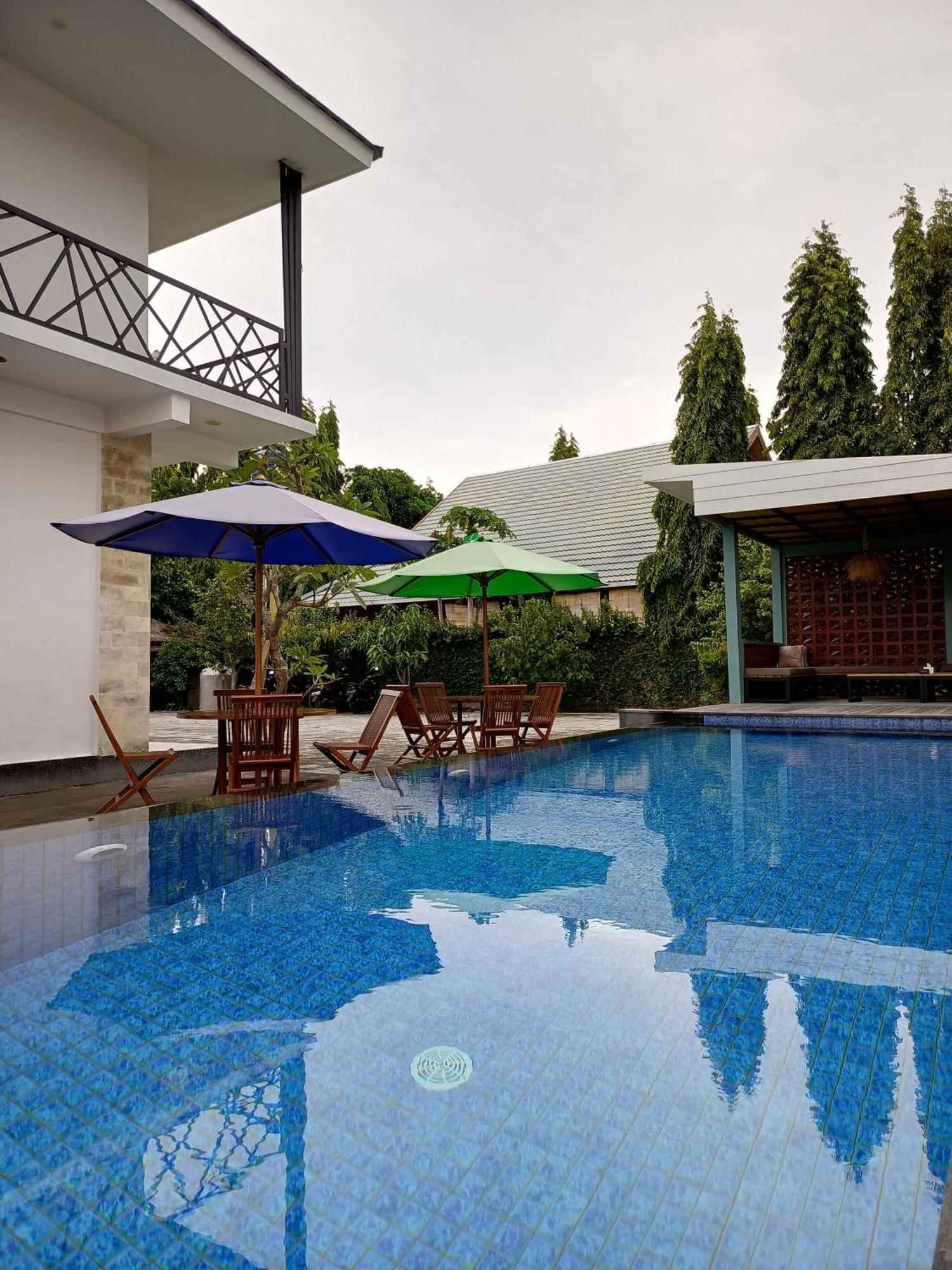 Zavana Rooms & Restaurant Tanjungkarang Exteriér fotografie